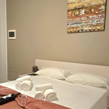 Nuova Al Sole Bed & Breakfast *